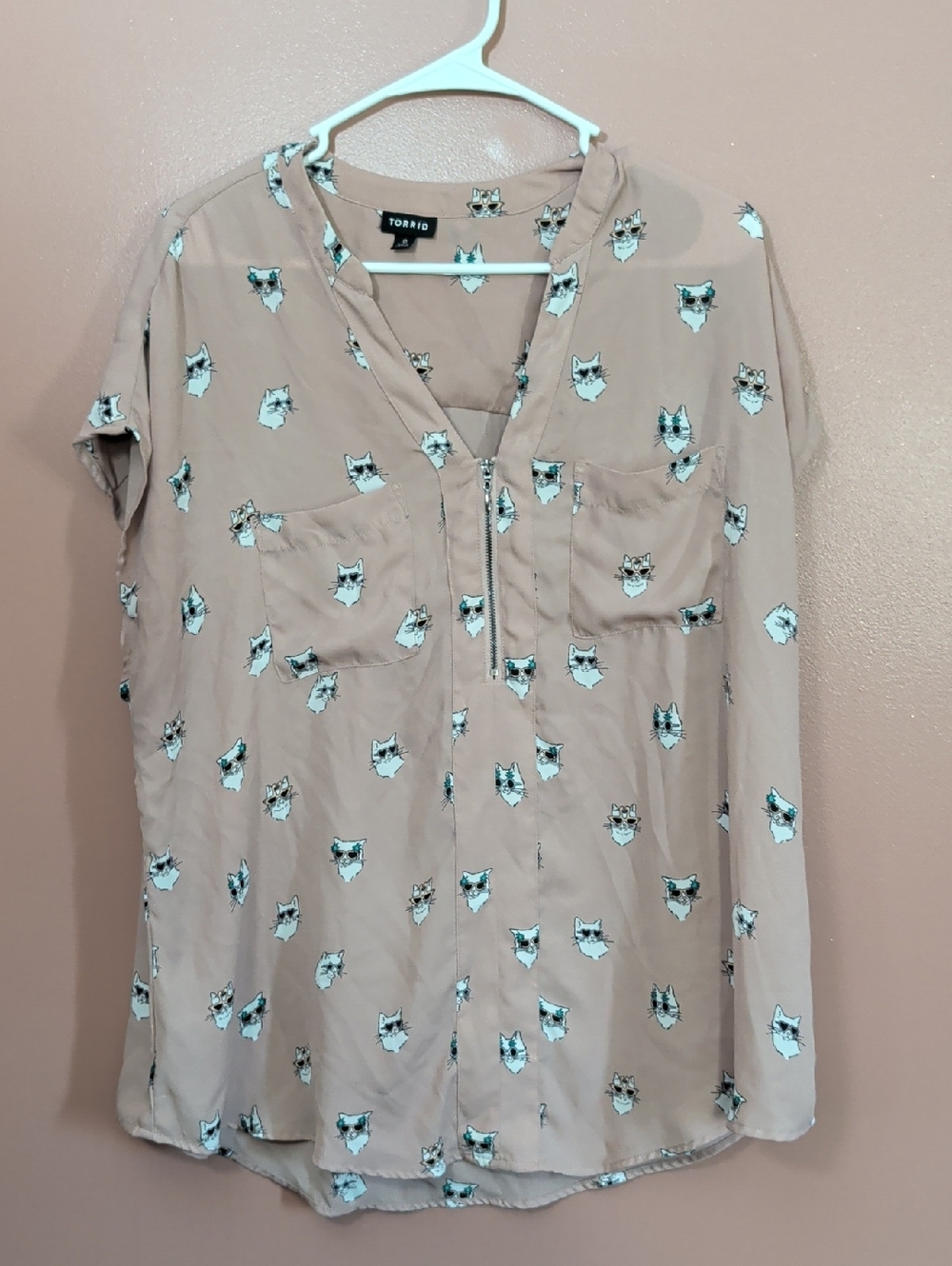 torrid Taupe Cat-Print Zip Blouse